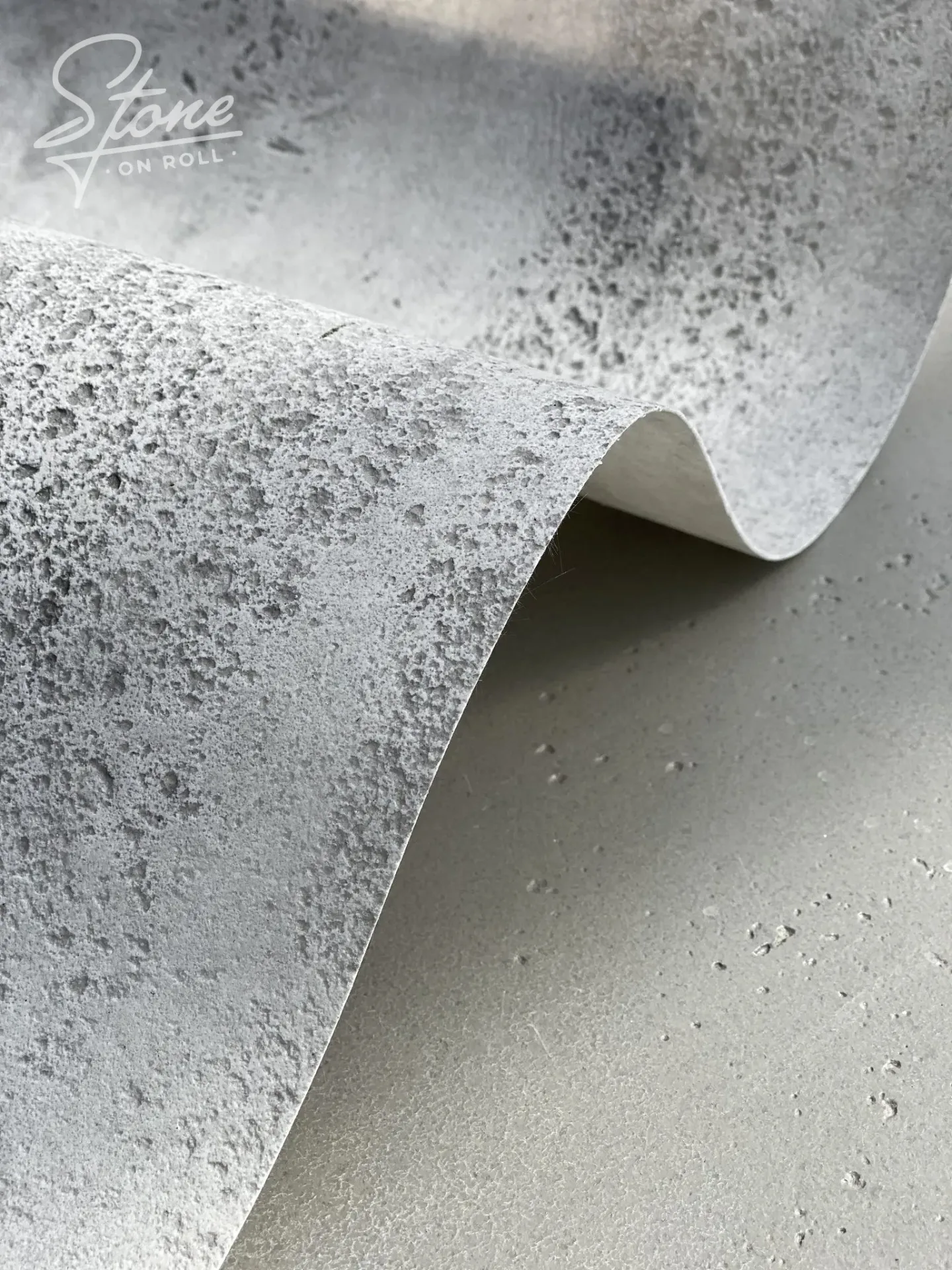Stone on roll travertine 1084